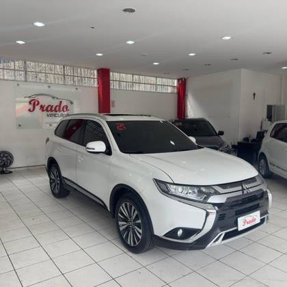 MITSUBISHI OUTLANDER 2.0 MIVEC GASOLINA HPE AUTOMÁTICO MITSUBISHI OUTLANDER 2.0 MIVEC GASOLINA HPE AUTOMÁTICO